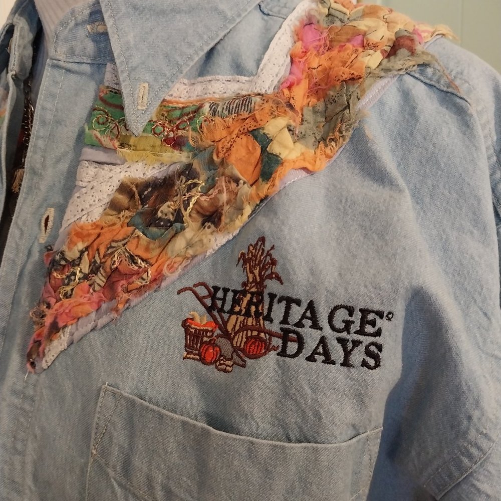 2579 Size L/ XL Jeaniemade Heritage Days Upcycled Jean Tunic. - Picture 2 of 4